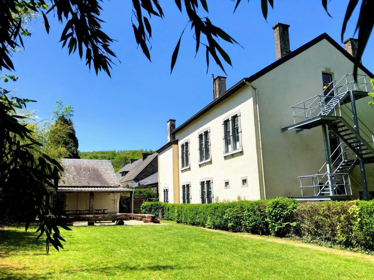 Gite De Groupe De La Semois Alle Luaran gambar